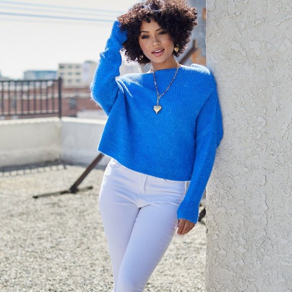 Fashion Capsule Sweaters - Blue Boat Neck Chunky Sweater